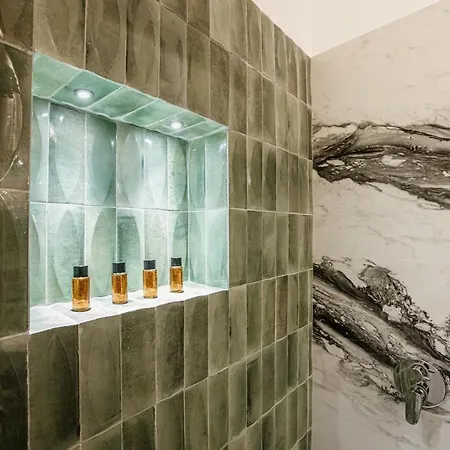 Palazzo Giunta - Porta Marina Ortigia 4*