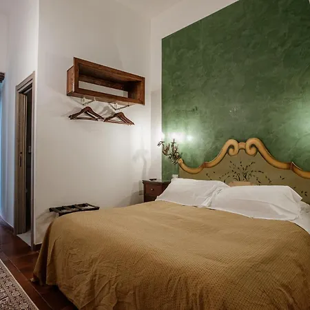 Bed & Breakfast Palazzo Giunta - Porta Marina Ortigia 3*