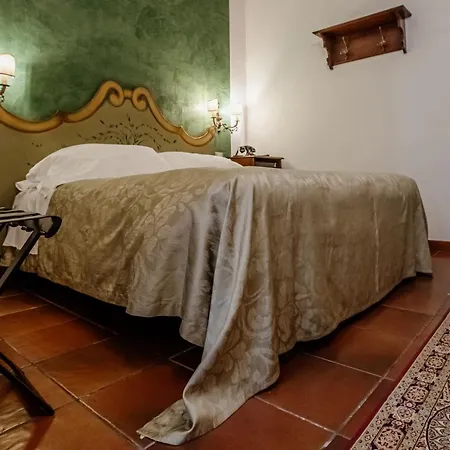 Palazzo Giunta - Porta Marina Ortigia Bed & Breakfast 3*
