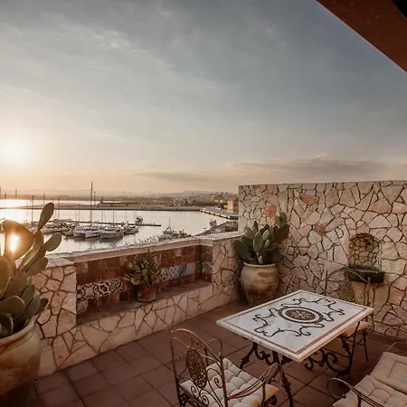 Palazzo Giunta - Porta Marina Ortigia Bed & Breakfast