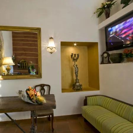 Nocleg ze śniadaniem Palazzo Giunta - Porta Marina Ortigia Syrakuzy