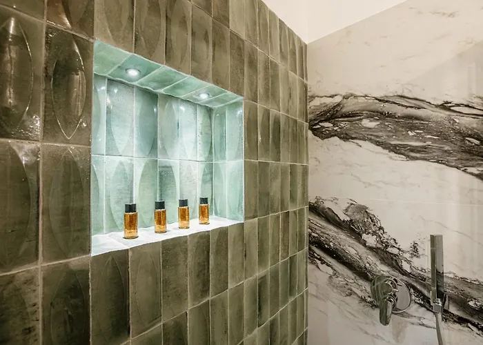 Palazzo Giunta - Porta Marina Ortigia 4*