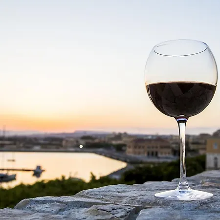 Couette-café Palazzo Giunta - Porta Marina Ortigia 4*